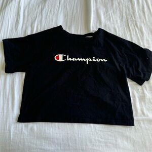 cropped champion t-shirt
